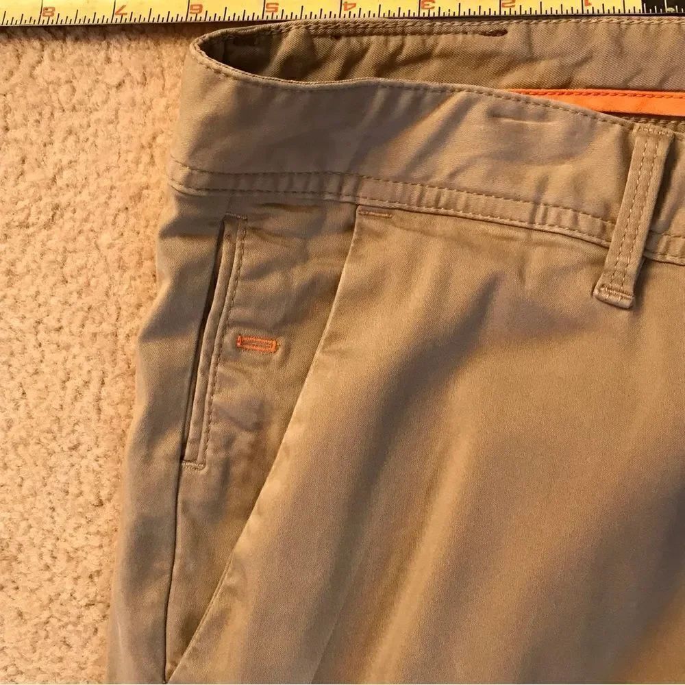Hugo Boss khakis - Picture 4 of 9